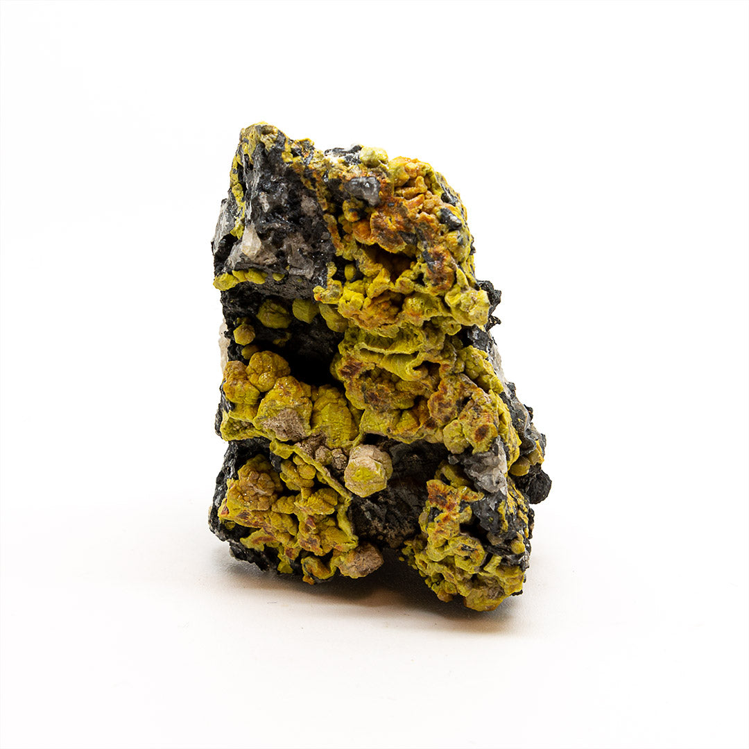 MIMETITE VAR CAMPYLITE & PYROLUSITE