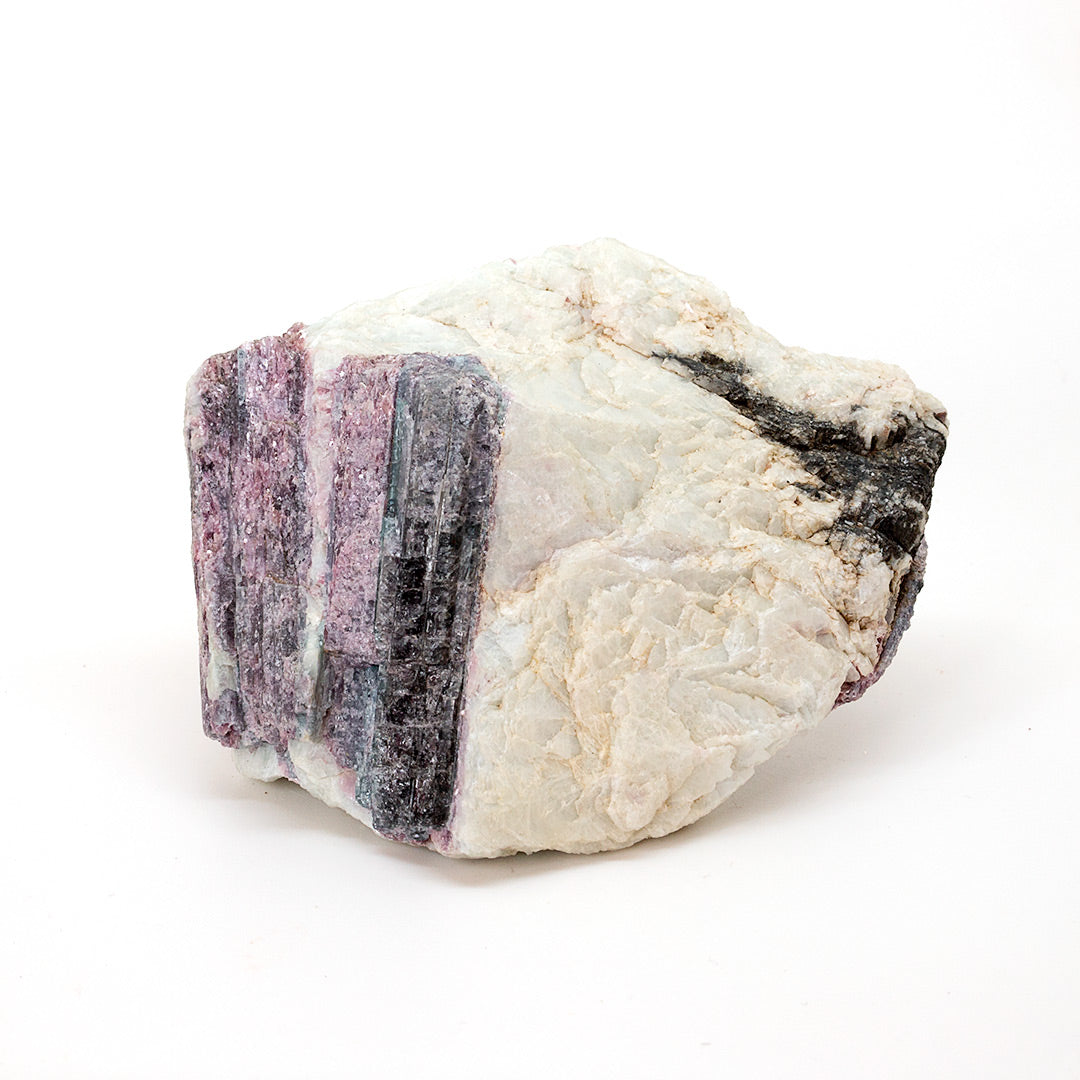 TOURMALINE IN ALBITE