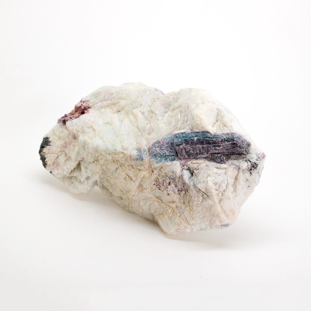TOURMALINE IN ALBITE