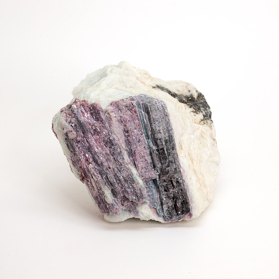 TOURMALINE IN ALBITE