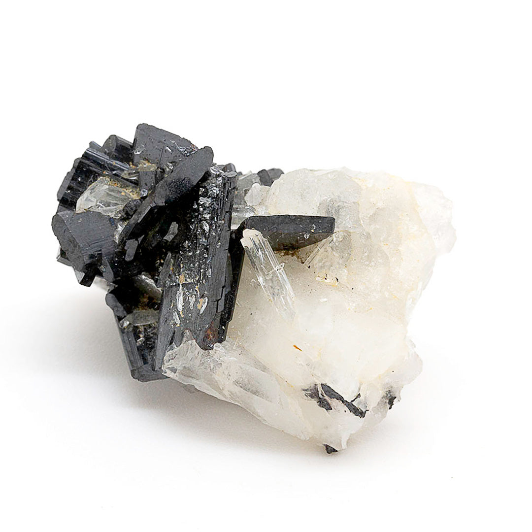 HÜBNERITE & QUARTZ