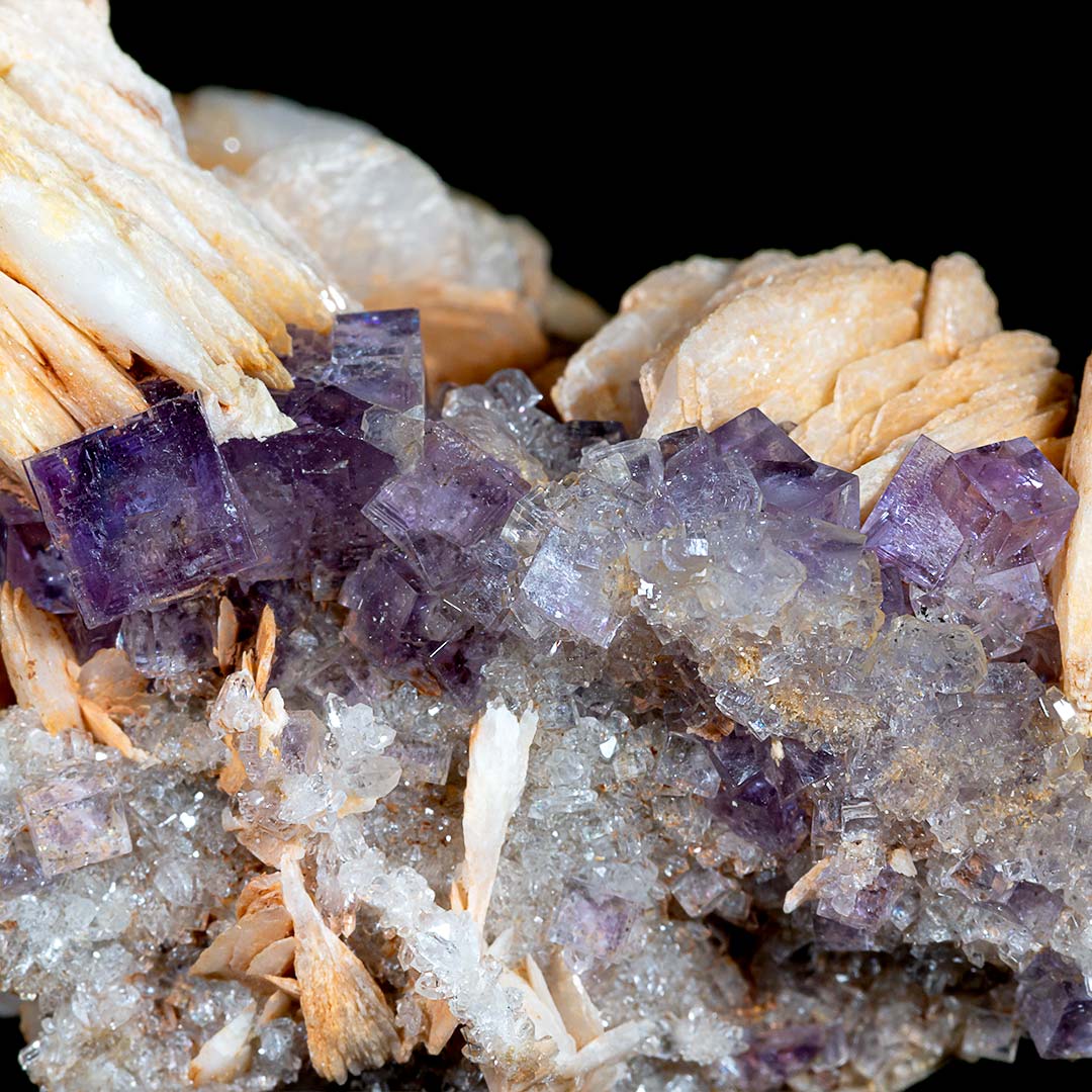 FLUORITE & QUARTZ ON BARYTE