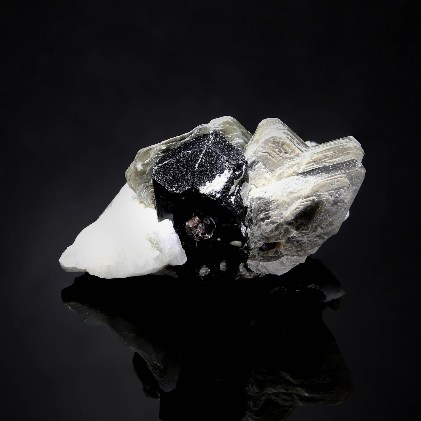 TOURMALINE WITH MICA, GARNET & ALBITE