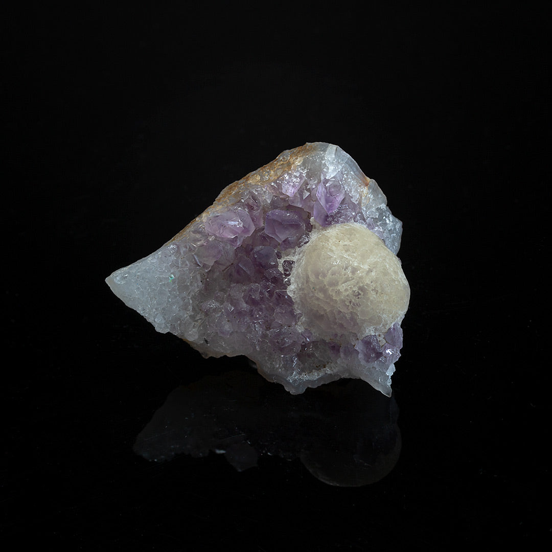 FLUORITE ON AMETHYST