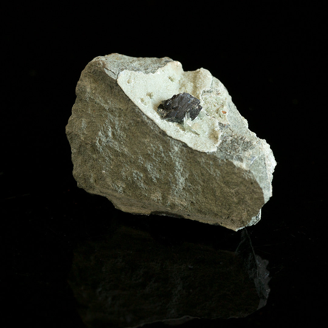 BABINGTONITE & QUARTZ