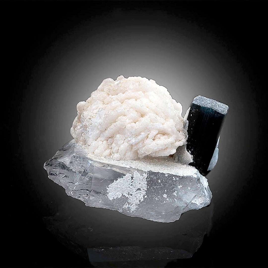 TOURMALINE VAR ELBAITE, QUARTZ & CLEAVELANDITE