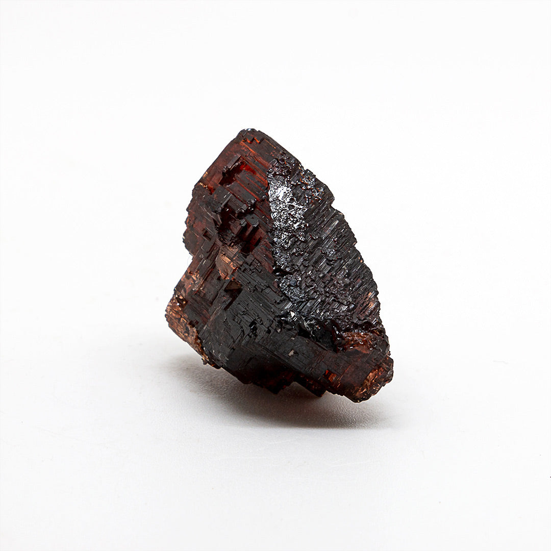 GARNET VAR SPESSARTINE (ETCHED) & MICA