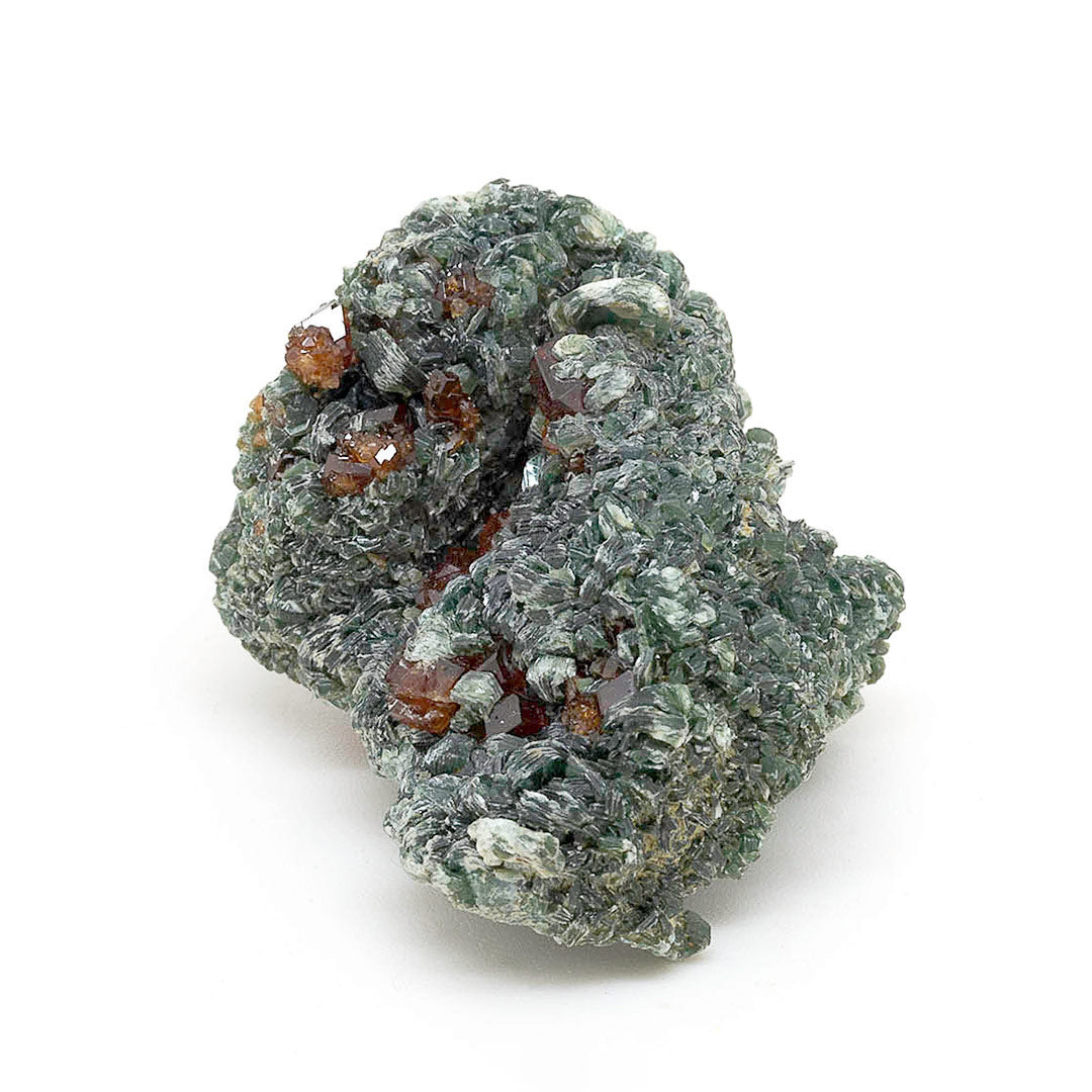 GARNET VAR HESSONITE WITH CLINOCHLORE