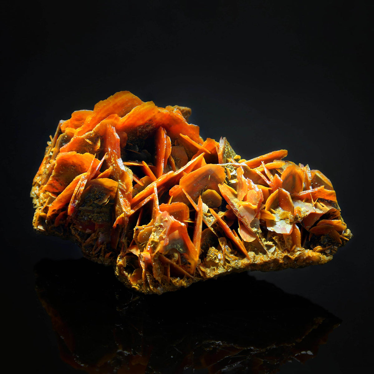 WULFENITE